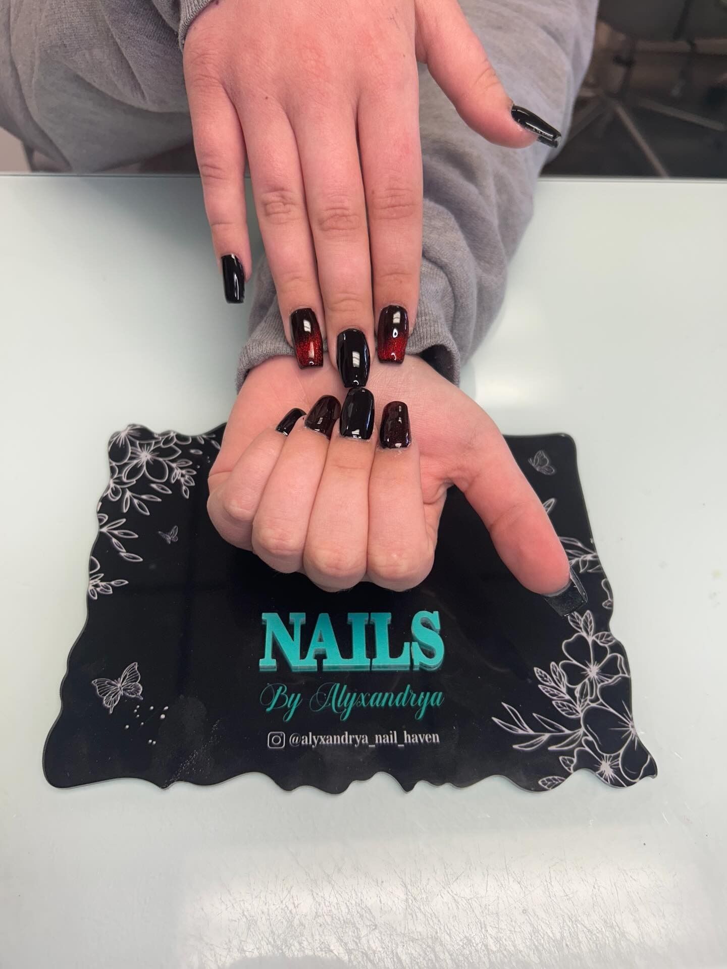 Alyxandrya Nail Haven project photo